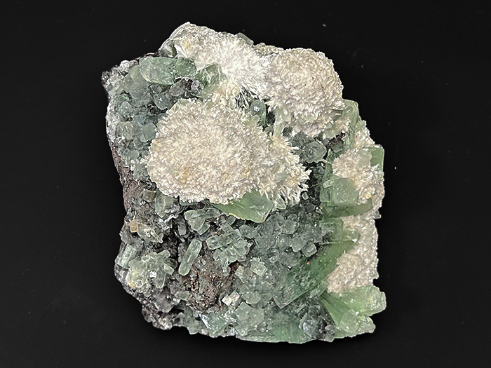 アポフィライト